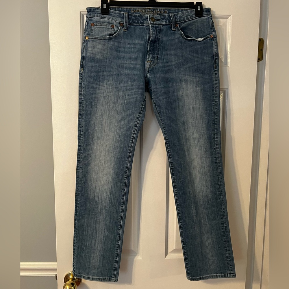 American Eagle Slim Straight